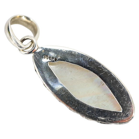 Vintage Rainbow Moonstone Pendant – Sterling Silver SJ925, Marquise Cabochon - Picture 5 of 8